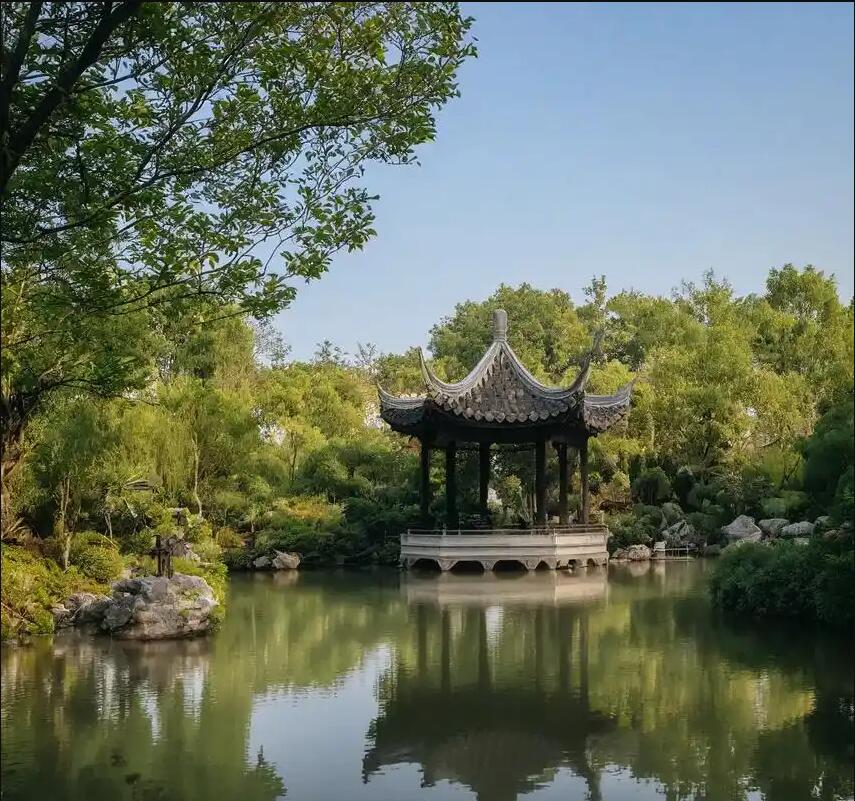 汕头澄海雨珍广告业有限公司